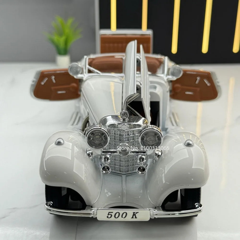 Scale 500K Vintage Car Model Toy