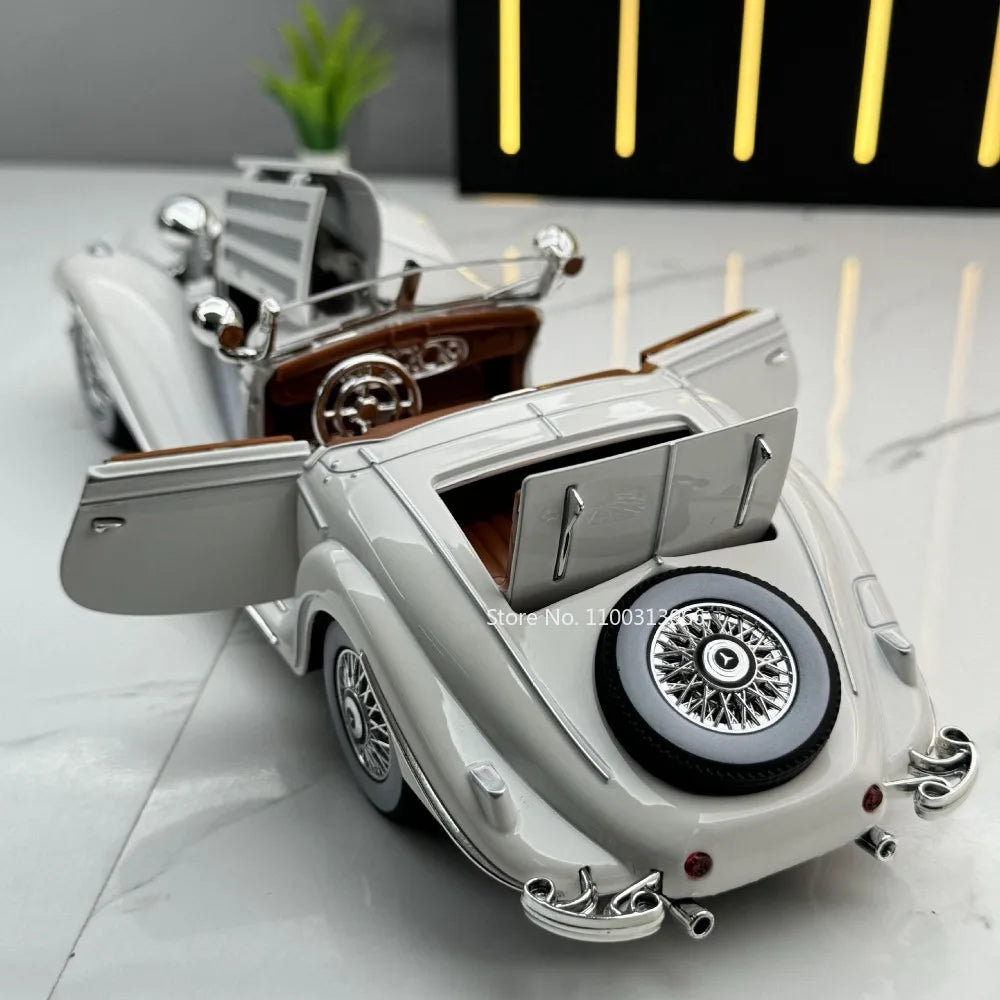 Scale 500K Vintage Car Model Toy